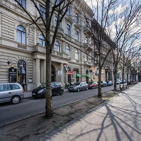 Bpr Luxurious & Stylish Duplex Home Budapeste Exterior foto