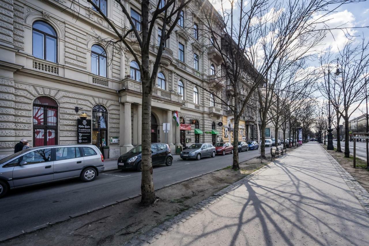 Bpr Luxurious & Stylish Duplex Home Budapeste Exterior foto