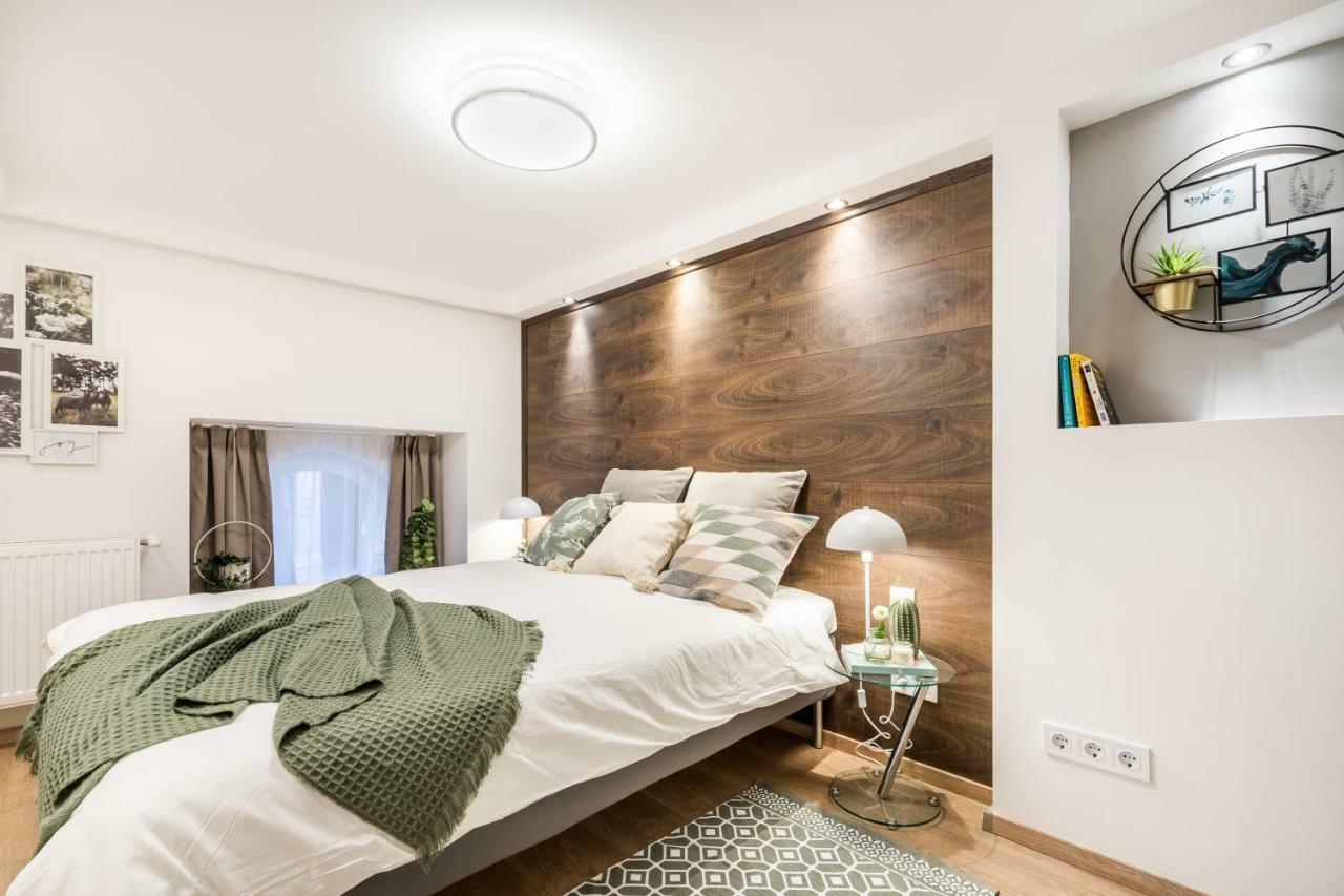 Bpr Luxurious & Stylish Duplex Home Budapeste Exterior foto